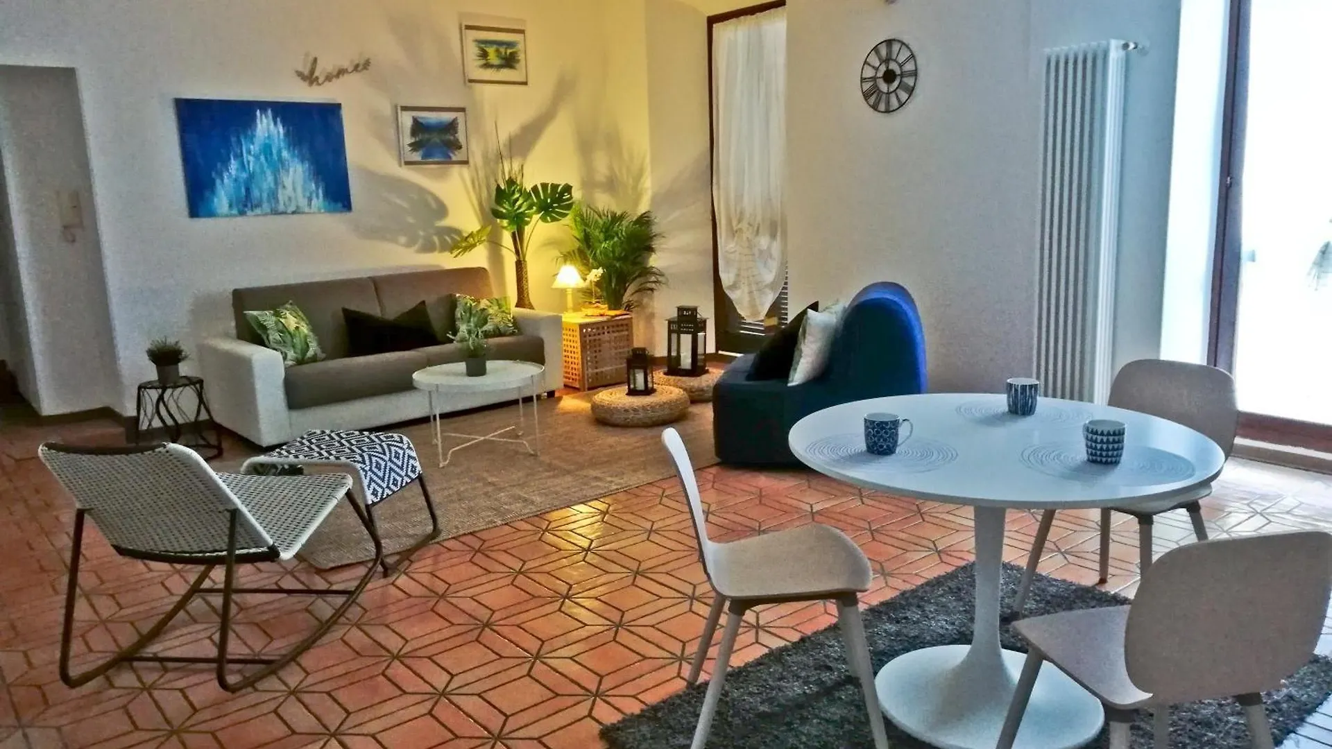 Apartment Naviglio Pavese Terrace 2 Camere 15 Min Dal Duomo Milan